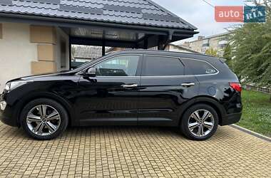Внедорожник / Кроссовер Hyundai Grand Santa Fe 2015 в 