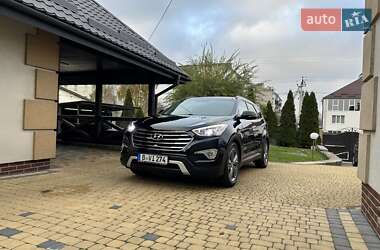 Внедорожник / Кроссовер Hyundai Grand Santa Fe 2015 в 