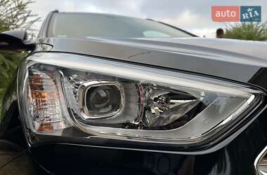 Внедорожник / Кроссовер Hyundai Grand Santa Fe 2015 в 