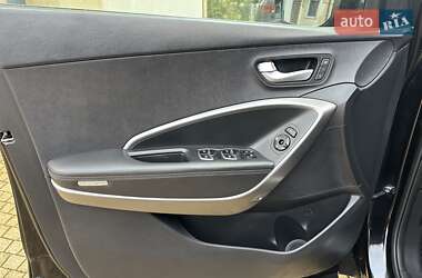 Внедорожник / Кроссовер Hyundai Grand Santa Fe 2015 в 