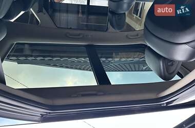 Внедорожник / Кроссовер Hyundai Grand Santa Fe 2015 в 