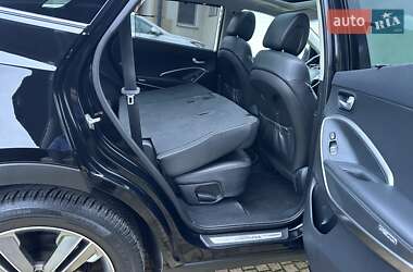 Внедорожник / Кроссовер Hyundai Grand Santa Fe 2015 в 