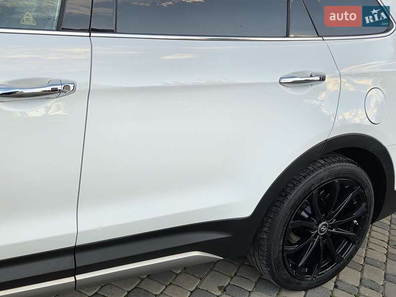 Внедорожник / Кроссовер Hyundai Grand Santa Fe 2018 в Ивано-Франковске фото 24 Внедорожник / Кроссовер Hyundai Grand Santa Fe 2018 в Ивано-Франковске