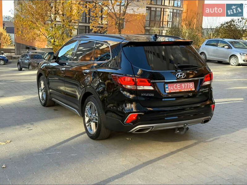 Внедорожник / Кроссовер Hyundai Grand Santa Fe 2018 в Ивано-Франковске