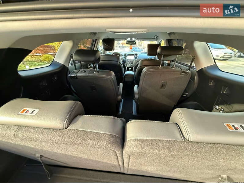 Внедорожник / Кроссовер Hyundai Grand Santa Fe 2018 в Ивано-Франковске