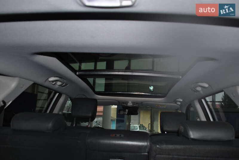 Внедорожник / Кроссовер Hyundai Grand Santa Fe 2017 в Ровно