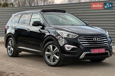 Внедорожник / Кроссовер Hyundai Grand Santa Fe 2015 в Радивилове