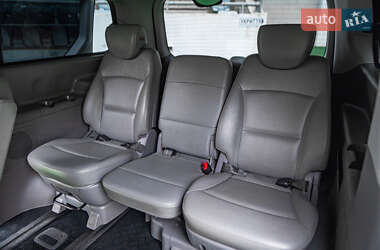 Минивэн Hyundai Grand Starex 2019 в 