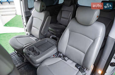 Минивэн Hyundai Grand Starex 2019 в 