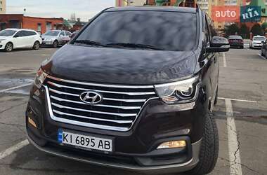 Минивэн Hyundai Grand Starex 2018 в 