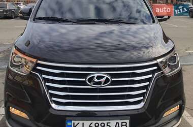 Минивэн Hyundai Grand Starex 2018 в 