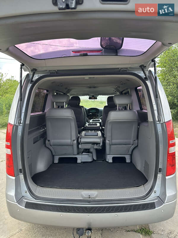 Мінівен Hyundai Grand Starex 2014 в Одесі