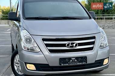 Минивэн Hyundai Grand Starex 2017 в 