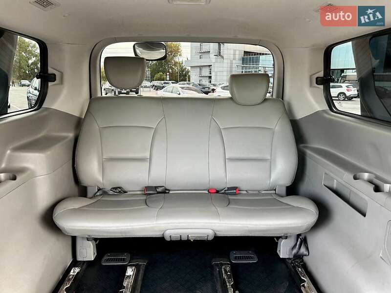 Минивэн Hyundai Grand Starex 2017 в Киеве фото 52 Минивэн Hyundai Grand Starex 2017 в Киеве