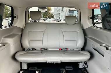 Минивэн Hyundai Grand Starex 2017 в 