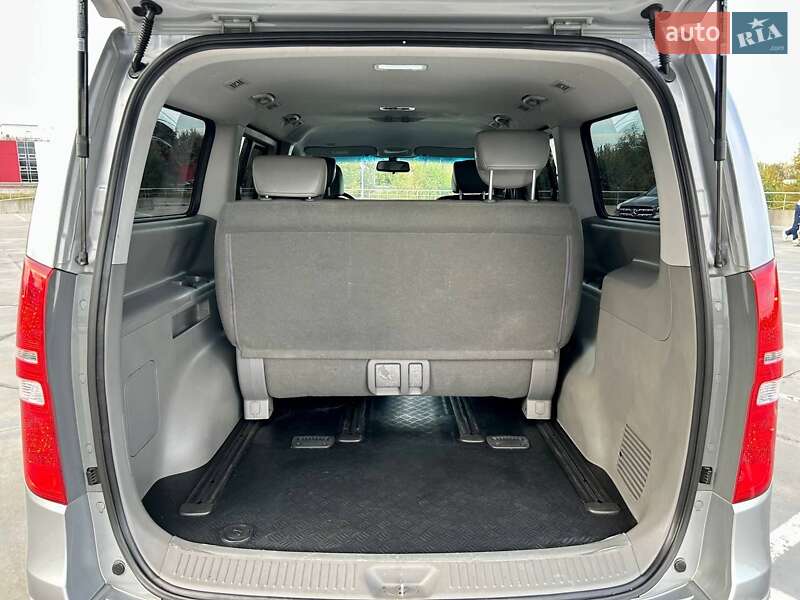 Минивэн Hyundai Grand Starex 2017 в Киеве фото 63 Минивэн Hyundai Grand Starex 2017 в Киеве