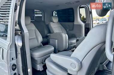 Минивэн Hyundai Grand Starex 2017 в 