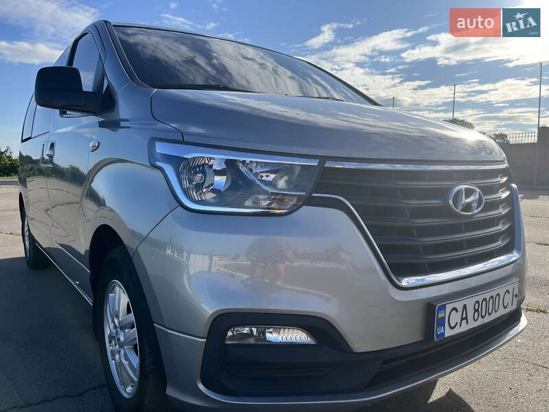 Мінівен Hyundai Grand Starex 2020 в Жашківу