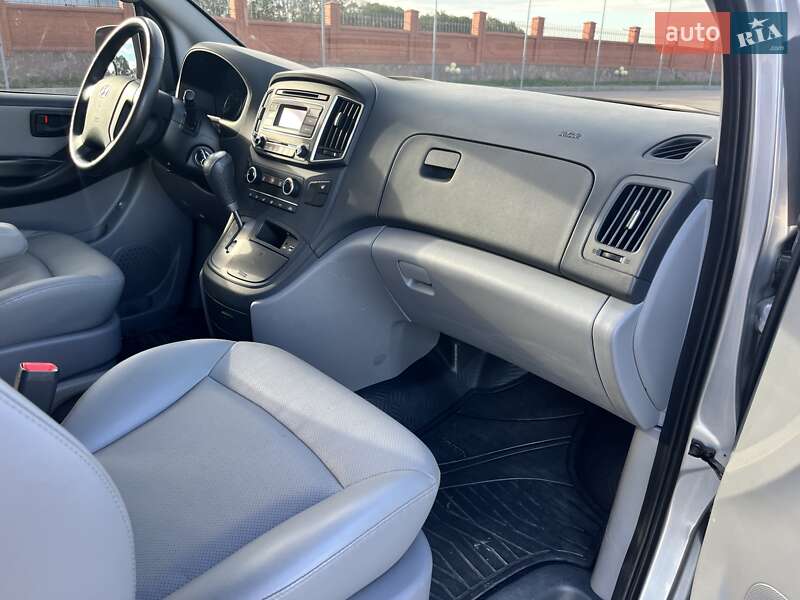 Мінівен Hyundai Grand Starex 2020 в Жашківу