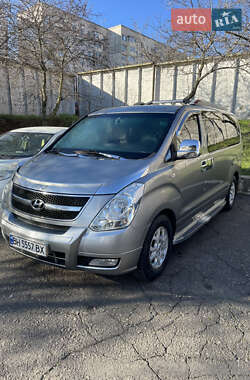 Минивэн Hyundai Grand Starex 2015 в Черноморске