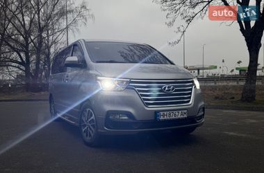 Минивэн Hyundai Grand Starex 2018 в Киеве