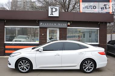 Седан Hyundai Grandeur 2014 в Одессе