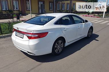 Седан Hyundai Grandeur 2013 в Харкові