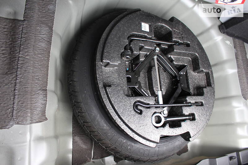 Седан Hyundai Grandeur 2013 в Києві