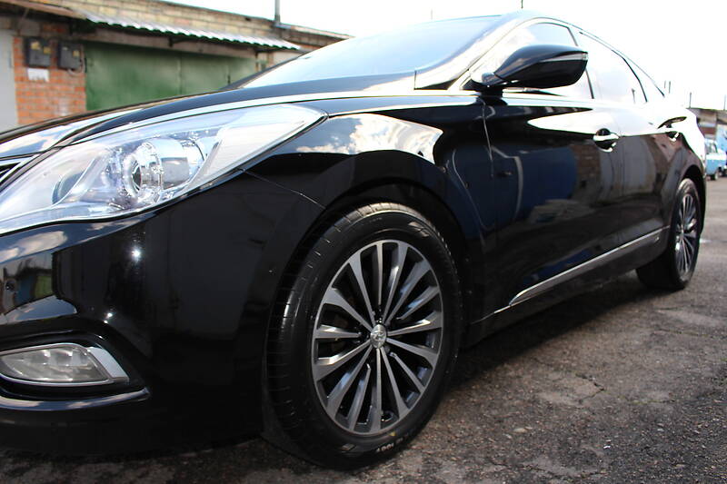 Седан Hyundai Grandeur 2013 в Києві
