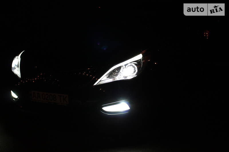 Седан Hyundai Grandeur 2013 в Києві