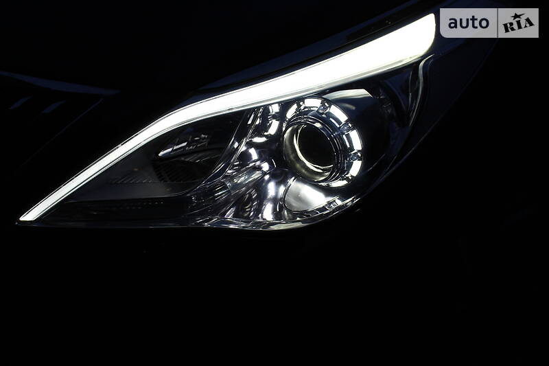 Седан Hyundai Grandeur 2013 в Києві