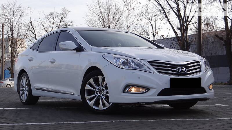 Седан Hyundai Grandeur 2013 в Одессе