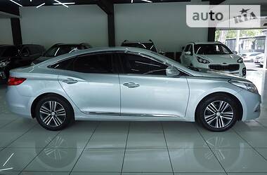 Седан Hyundai Grandeur 2013 в 