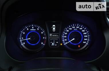 Седан Hyundai Grandeur 2013 в 