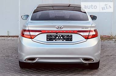 Седан Hyundai Grandeur 2013 в Одессе