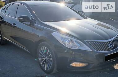 Седан Hyundai Grandeur 2014 в Львове