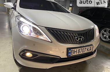 Седан Hyundai Grandeur 2015 в Одессе