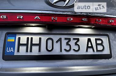 Седан Hyundai Grandeur 2016 в 