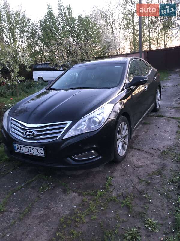 Седан Hyundai Grandeur 2013 в Києві фото 49 Седан Hyundai Grandeur 2013 в Києві