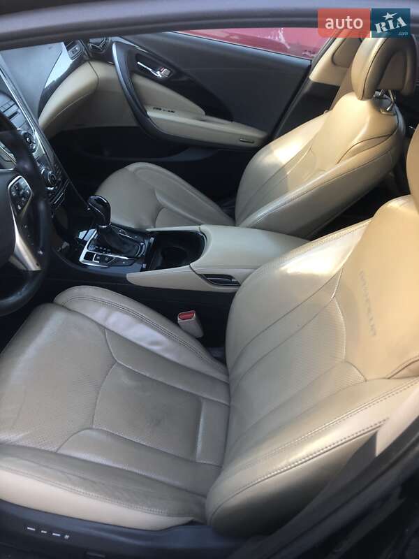 Седан Hyundai Grandeur 2013 в Києві фото 51 Седан Hyundai Grandeur 2013 в Києві