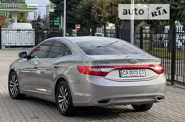 Седан Hyundai Grandeur 2012 в Черкасах