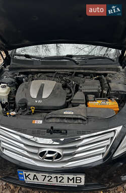 Седан Hyundai Grandeur 2012 в 