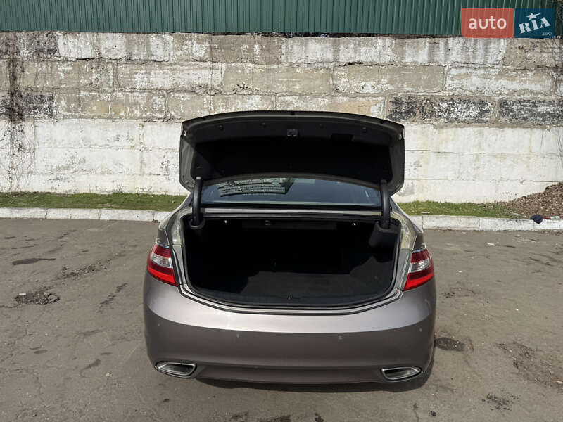 Седан Hyundai Grandeur 2013 в Києві