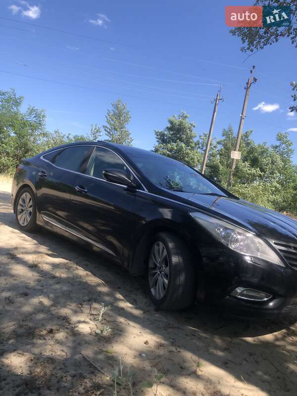 Седан Hyundai Grandeur 2013 в Києві фото 8 Седан Hyundai Grandeur 2013 в Києві