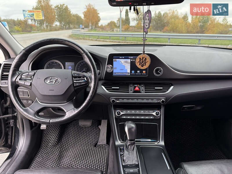 Седан Hyundai Grandeur 2017 в Киеве