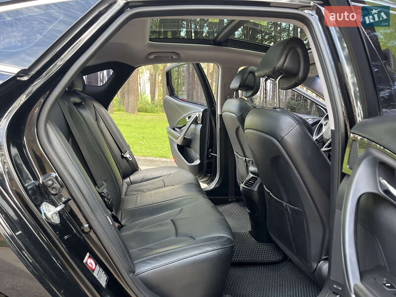 Седан Hyundai Grandeur 2015 в Чернігові фото 46 Седан Hyundai Grandeur 2015 в Чернігові