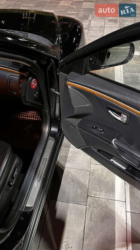 Седан Hyundai Grandeur 2007 в Киеве