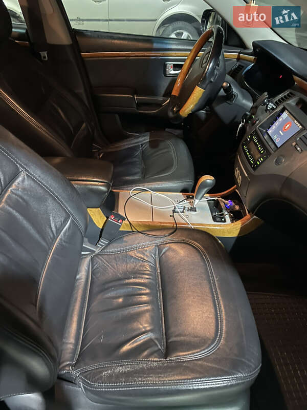 Седан Hyundai Grandeur 2007 в Киеве