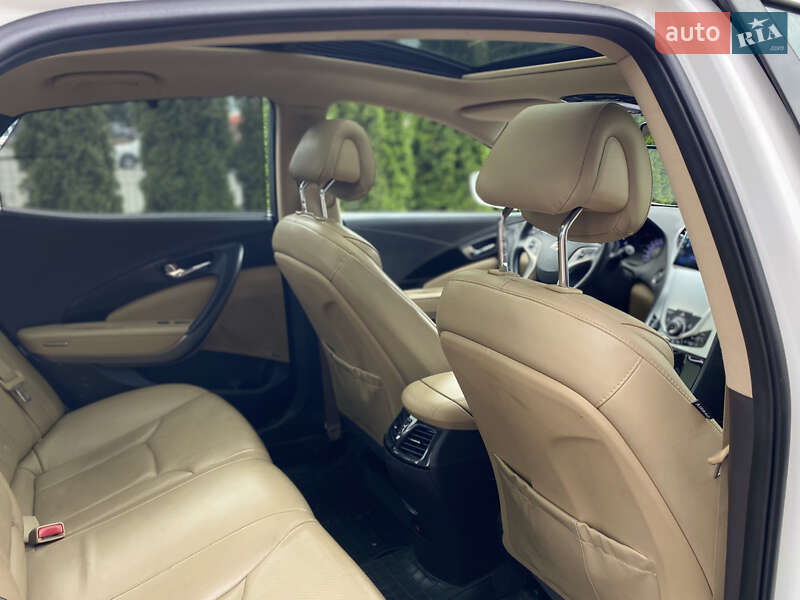 Седан Hyundai Grandeur 2013 в Киеве