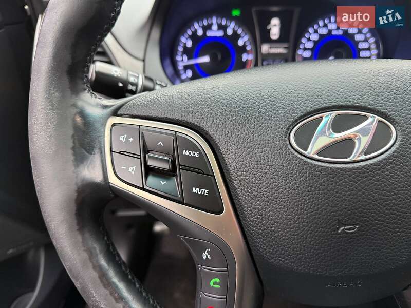 Седан Hyundai Grandeur 2013 в Києві